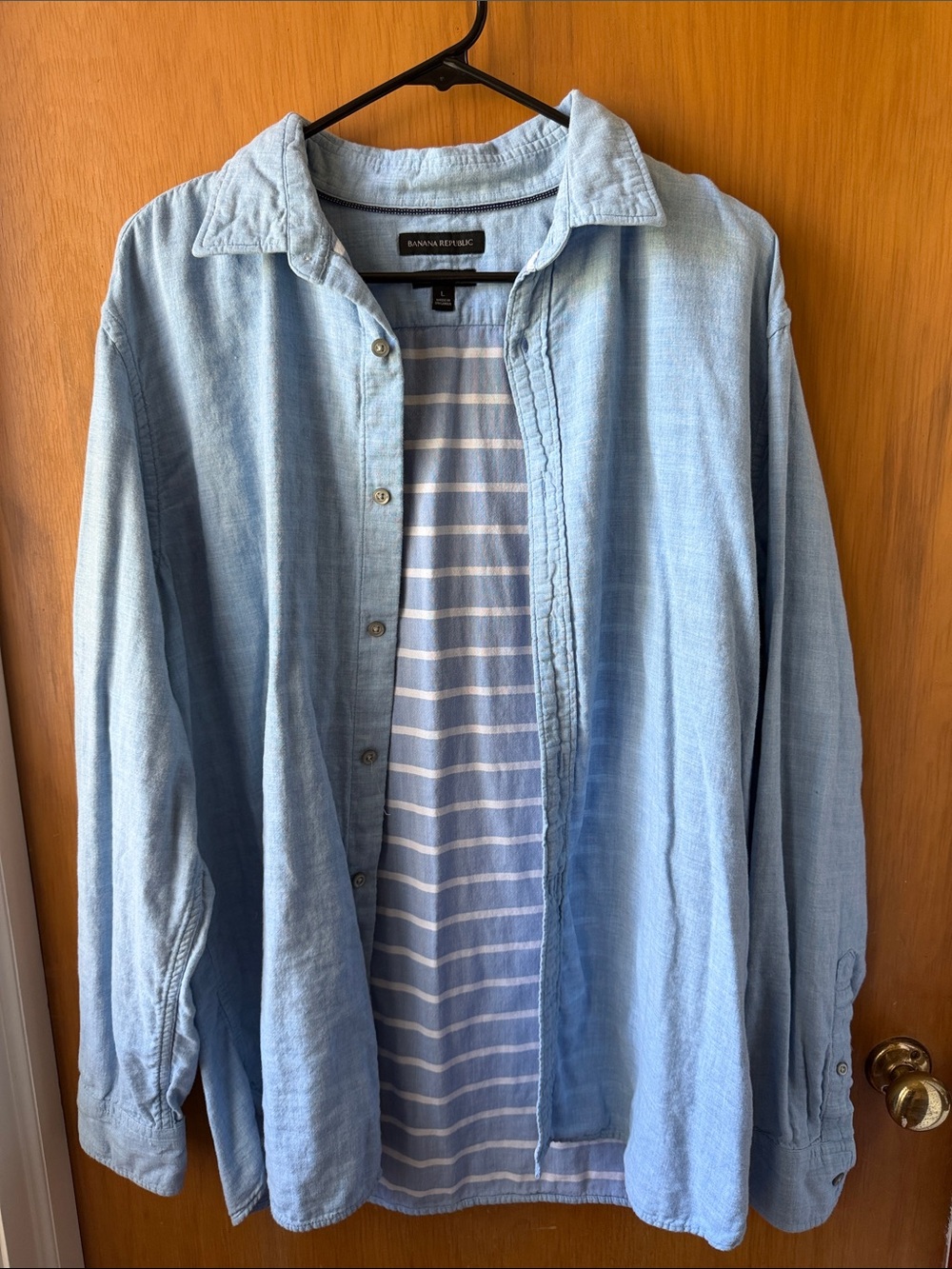 Banana Republic Pale Blue Lightweight Button-Up Shirt Jacket